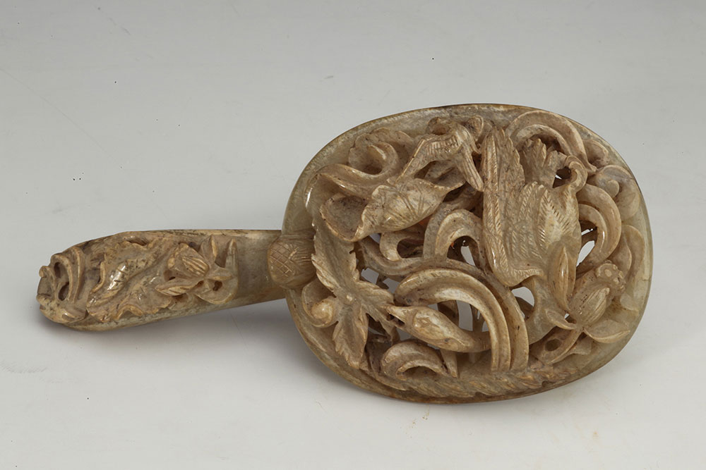 Jade belt hook of “ spring water” Style, (Two pieces with one number), Yuan Dynasty